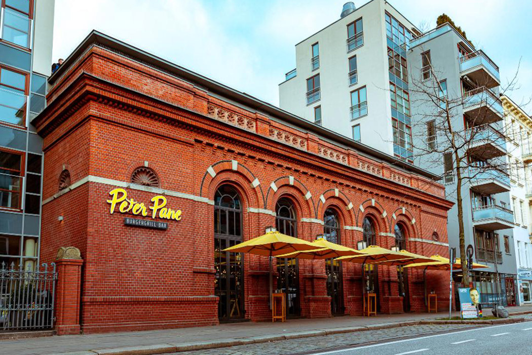 Lunch menu Hamburg St. Georg Peter Pane outside